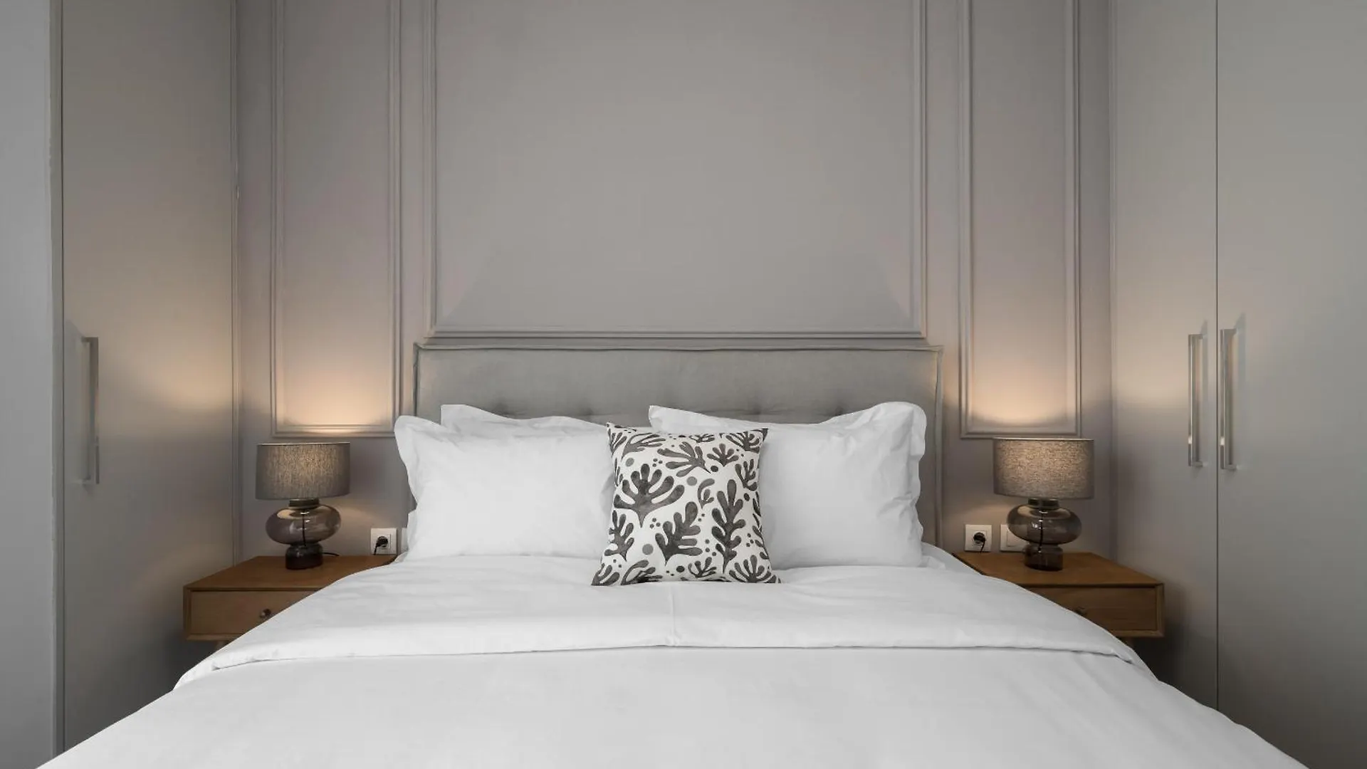 Damon'S Apartment - 2 Bedrooms Salonic