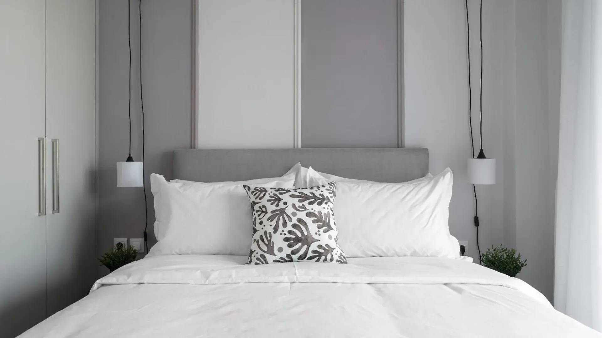 Damon'S Apartment - 2 Bedrooms Salonic