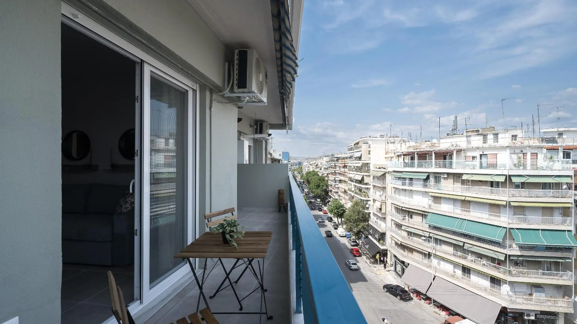 Damon'S Apartment - 2 Bedrooms Salonic
